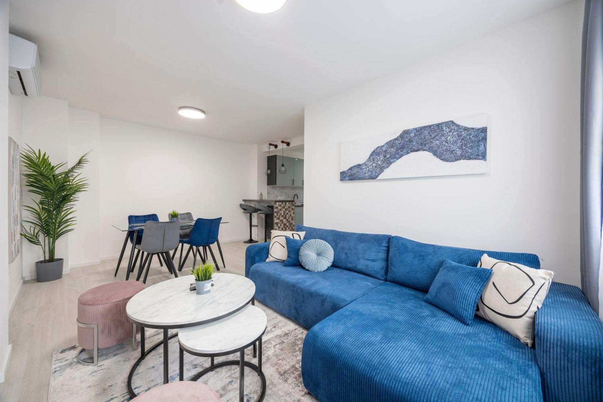 Deluxe & Minimalistic In The Heart Of Apartamento *