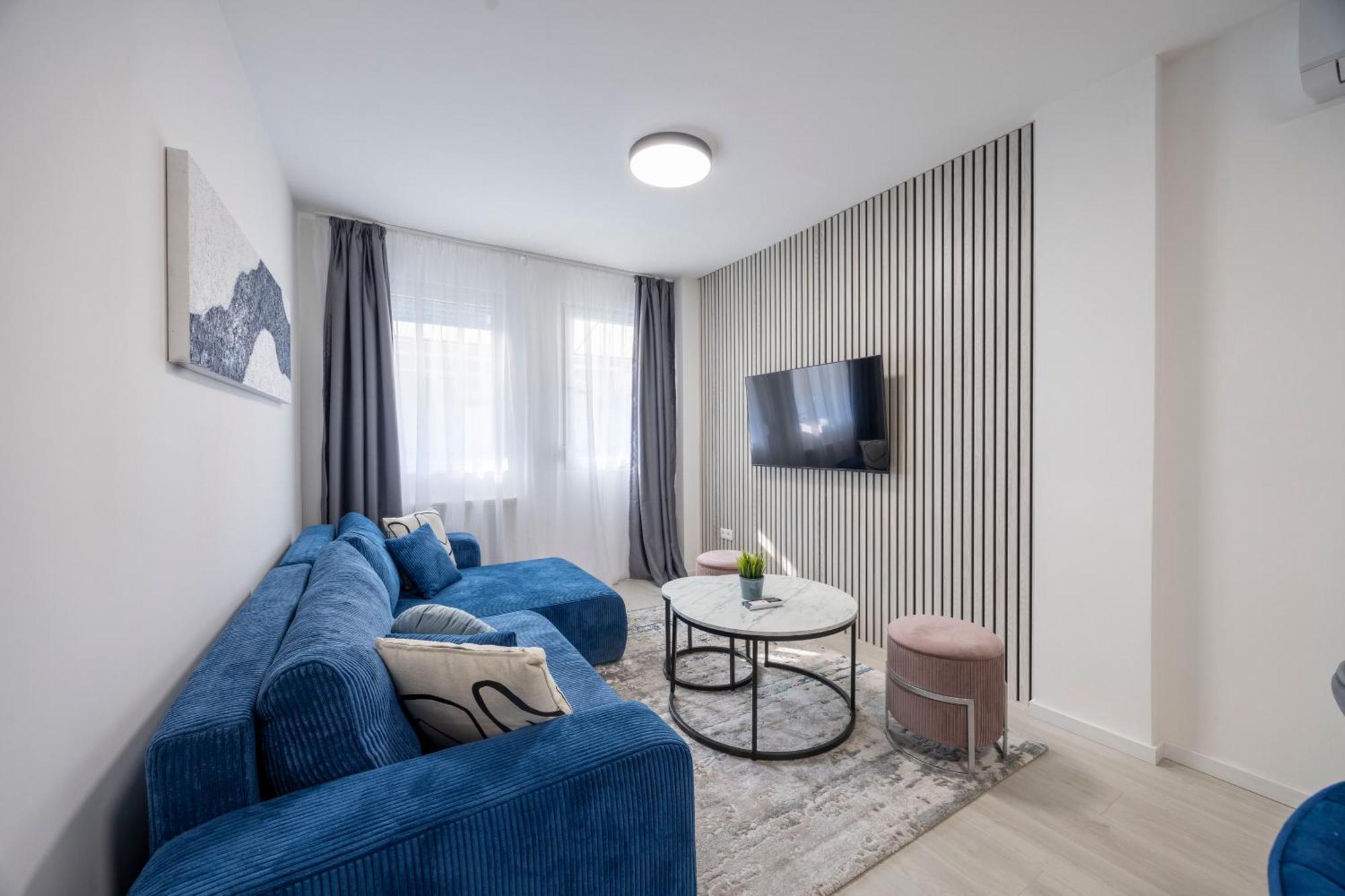 Deluxe & Minimalistic In The Heart Of * Budapest